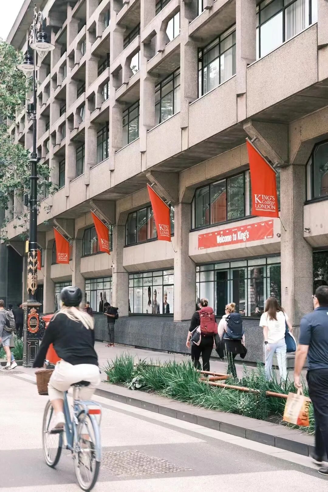 语言关,多少准留学生的“意难平”?2026英国TOP50院校雅思要求与提交时间线 语言关,多少准留学生的“意难平”?2026英国TOP50院校雅思要求与提交时间线