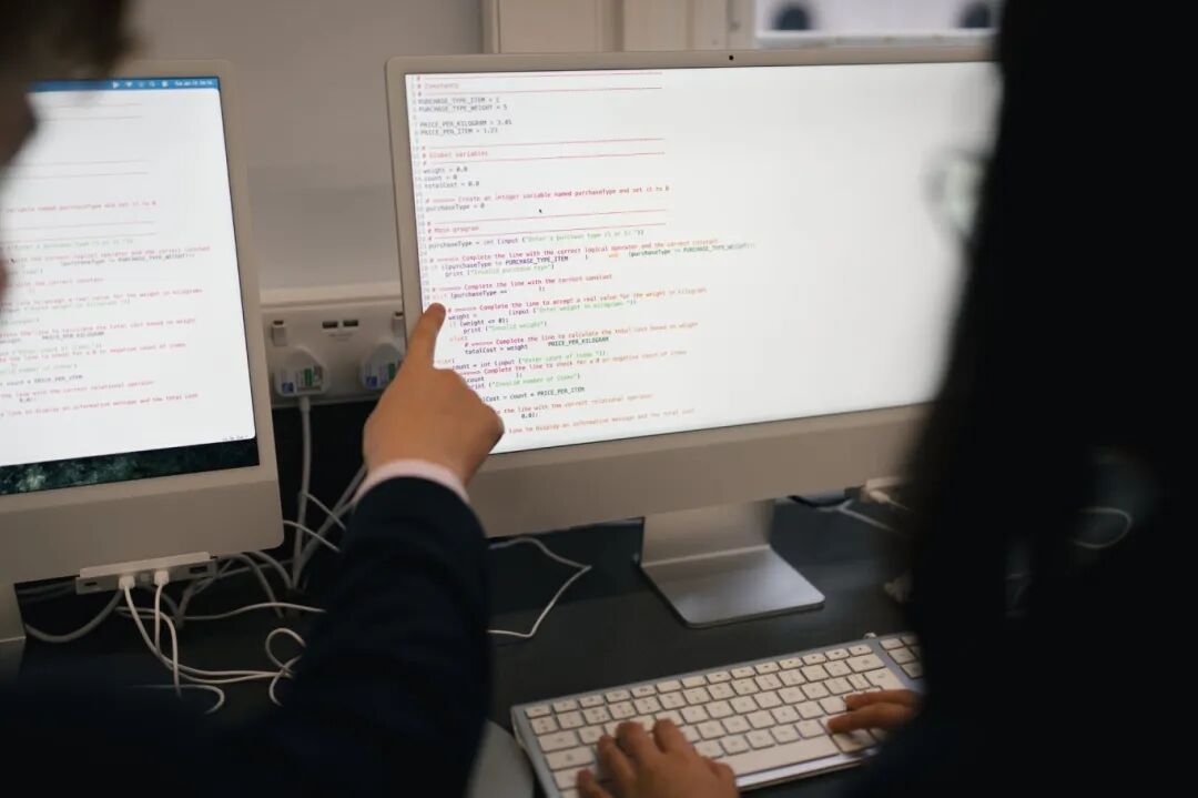 Knightsbridge School | 伦敦顶尖预备小学,全方位语言支持与学术成长摇篮 Knightsbridge School | 伦敦顶尖预备小学,全方位语言支持与学术成长摇篮