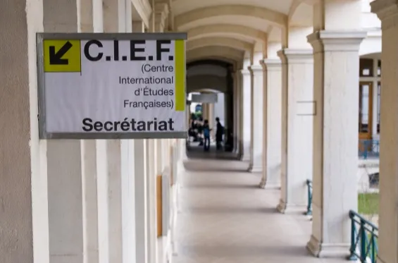 法国东南部里昂二大CIEF语言中心:法语DUEF学期课程A1-C2 法国东南部里昂二大CIEF语言中心:法语DUEF学期课程A1-C2