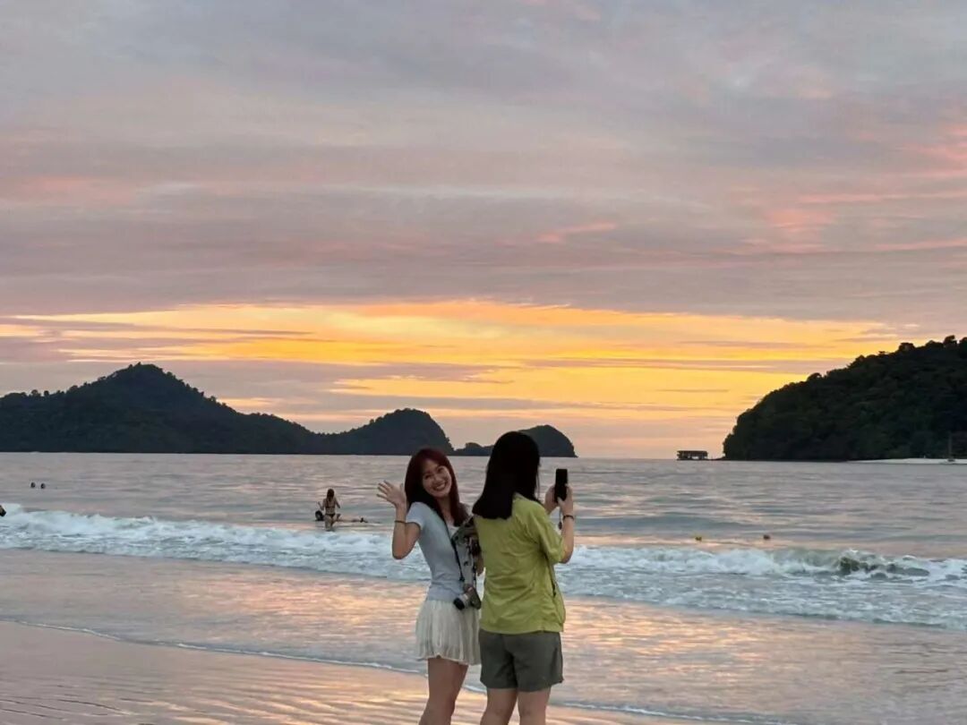 【已成团】兰卡威：登上马来西亚海岛，参与野生海豚一线保护工作!