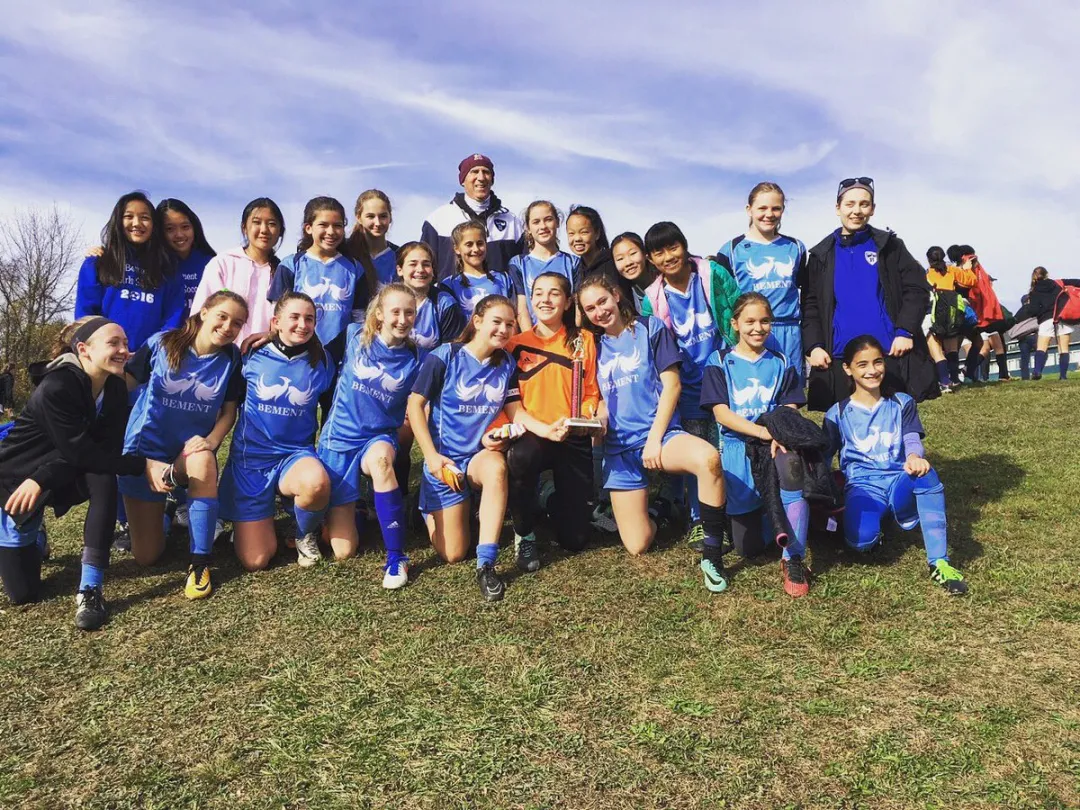 夏校挤满了中国娃？看不到中国人的美国夏校到底在哪里？