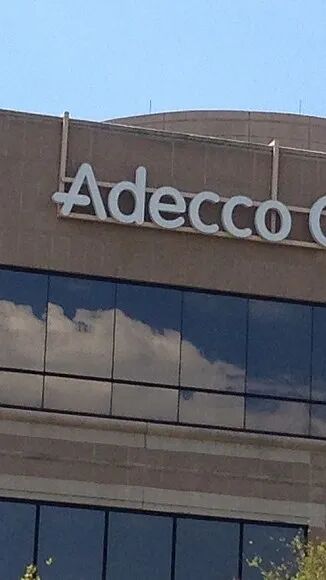 【官宣】新加坡国立大学官方夏校报名通道正式开启！官方课程 + 500 强参访双重惊喜！