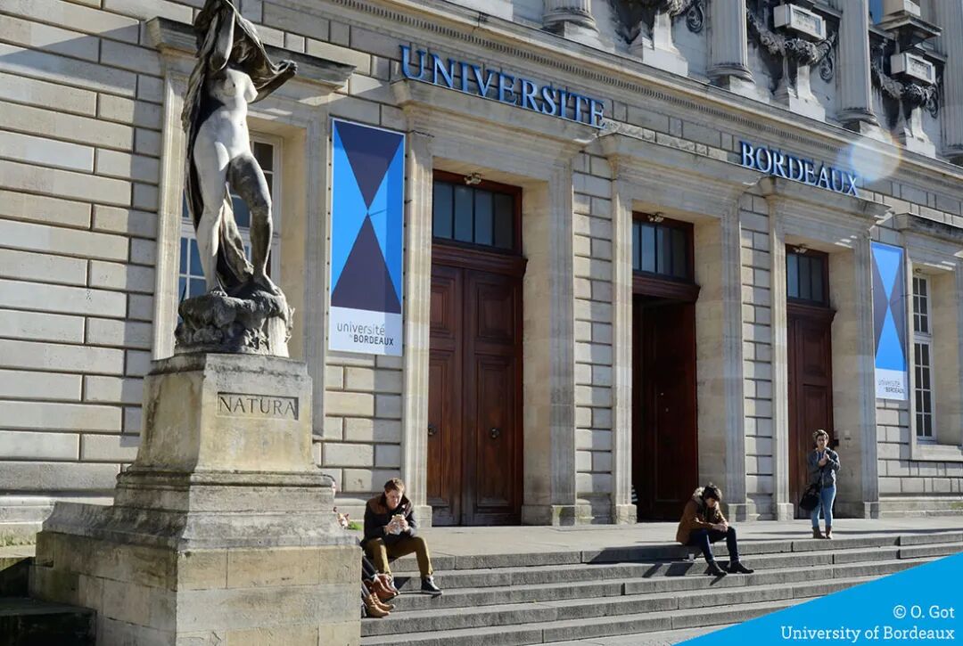 法媒评选法国最美高校！法国人心中最美的大学Top 10究竟是哪所？