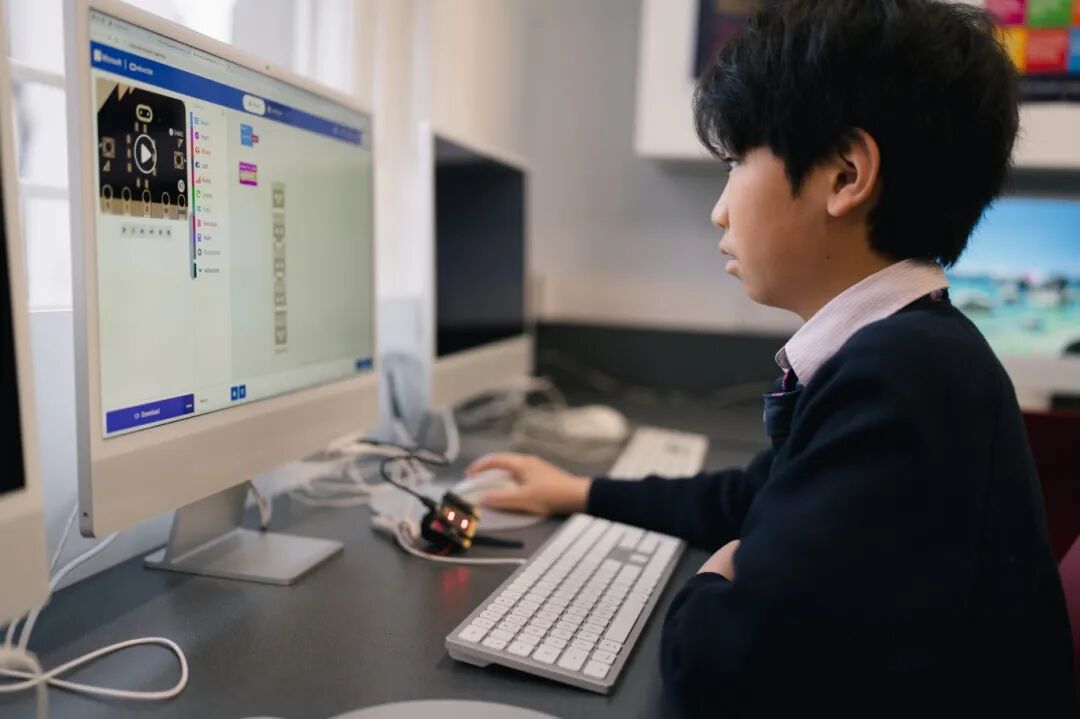 Knightsbridge School | 伦敦顶尖预备小学,全方位语言支持与学术成长摇篮 Knightsbridge School | 伦敦顶尖预备小学,全方位语言支持与学术成长摇篮