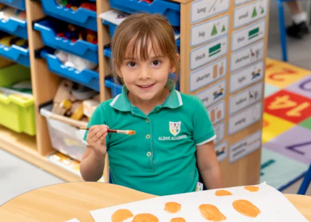 阿布扎比克兰利学校（Cranieigh Abu Dhabi School ）入学指南