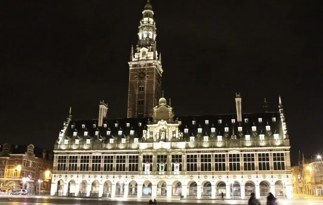 比利时留学 | 从一张工资地图，看懂比利时留学：城市、产业与专业选择（布鲁塞尔月薪中位数约4200欧）