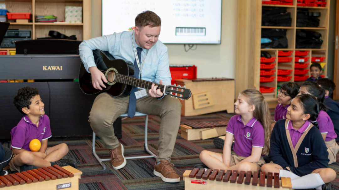 阿布扎比巴廷世界学院（Bateen World Academy）入学指南