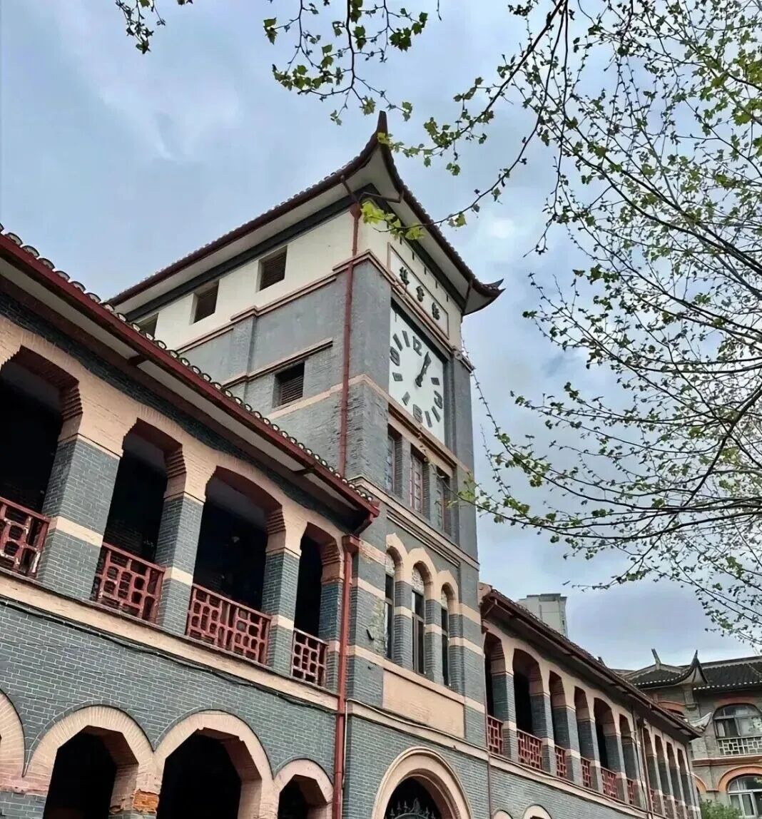 2+2中外合办 | 华东政法大学1+3、2+2国际本科(英澳、新加坡)2026招生简章! 2+2中外合办 | 华东政法大学1+3、2+2国际本科(英澳、新加坡)2026招生简章!