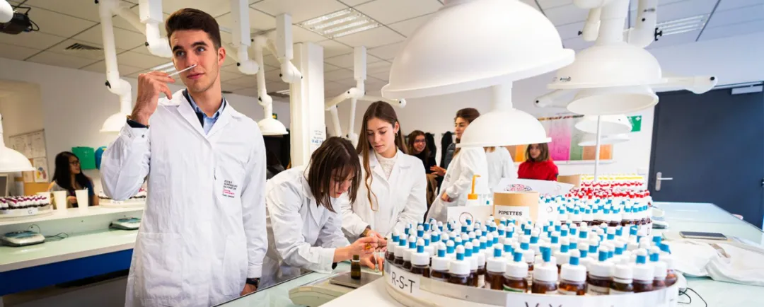 26fall申请季 | ESPC法国香水与化妆品学院网申开放!英授&法授项目! 26fall申请季 | ESPC法国香水与化妆品学院网申开放!英授&法授项目!