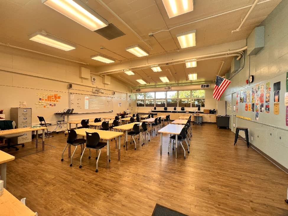 美高放榜后：“名校凤尾”与“资源鸡头”，如何选择？