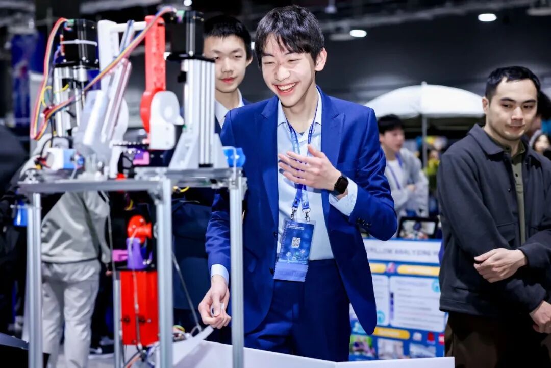 为什么越来越多优秀的学生选择参加康莱德创新者大赛?也许答案就藏在这些特质里! 为什么越来越多优秀的学生选择参加康莱德创新者大赛?也许答案就藏在这些特质里!