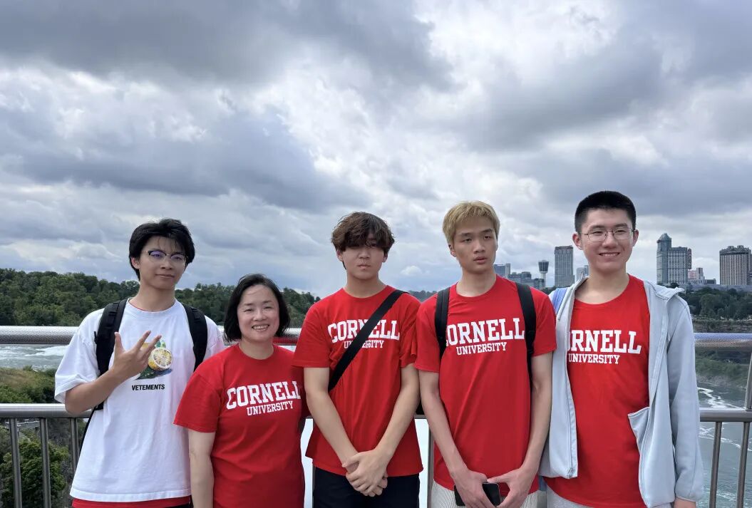 9-12年级 | 没错，是去年很多人没注册上的【康奈尔经济学夏校】... 3月即将满员！