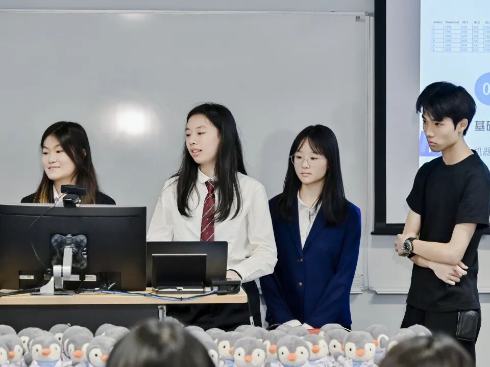 【9-12年级】2026暑期香港名校课程：港前四名校最新热门课题公布！