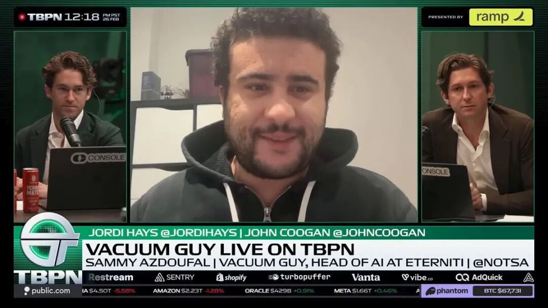 西班牙小哥用游戏手柄控制扫地机器人，意外“控制”了全球7000台大疆设备