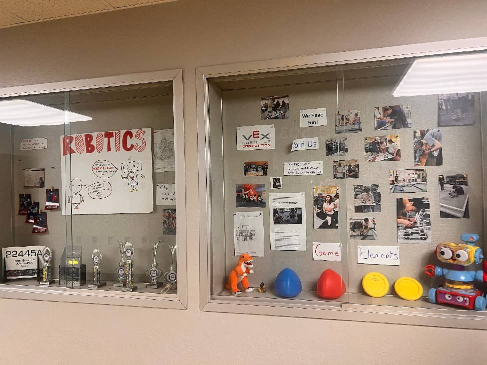 美高放榜后：“名校凤尾”与“资源鸡头”，如何选择？