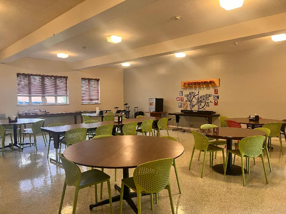 美高放榜后：“名校凤尾”与“资源鸡头”，如何选择？