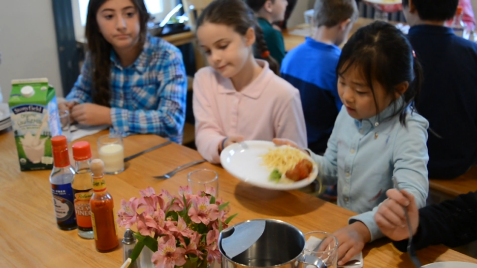 迪尔菲尔德身边的“家庭学校”——比门特中学