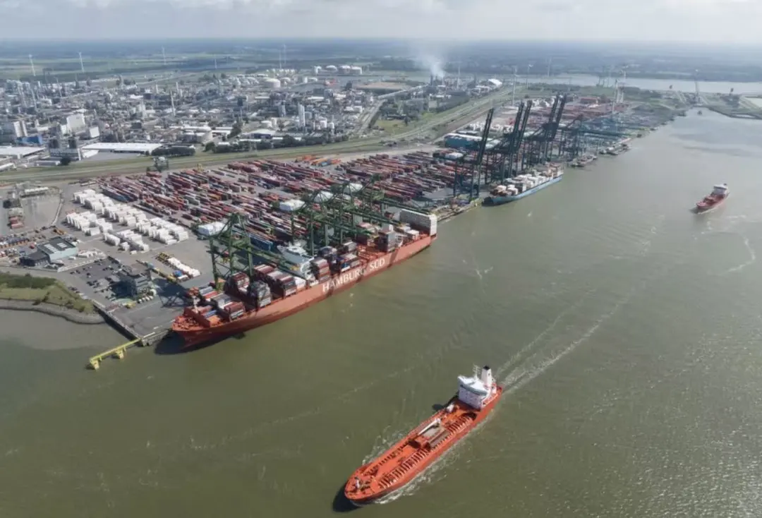 比利时留学 | 从一张工资地图，看懂比利时留学：城市、产业与专业选择（布鲁塞尔月薪中位数约4200欧）