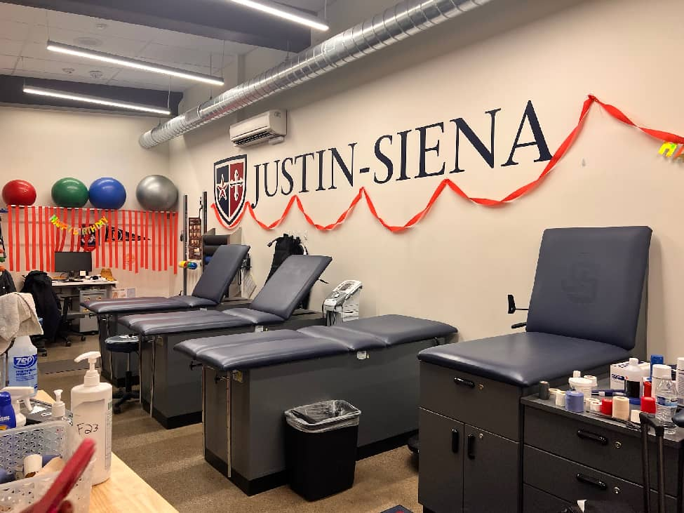 美高放榜后：“名校凤尾”与“资源鸡头”，如何选择？