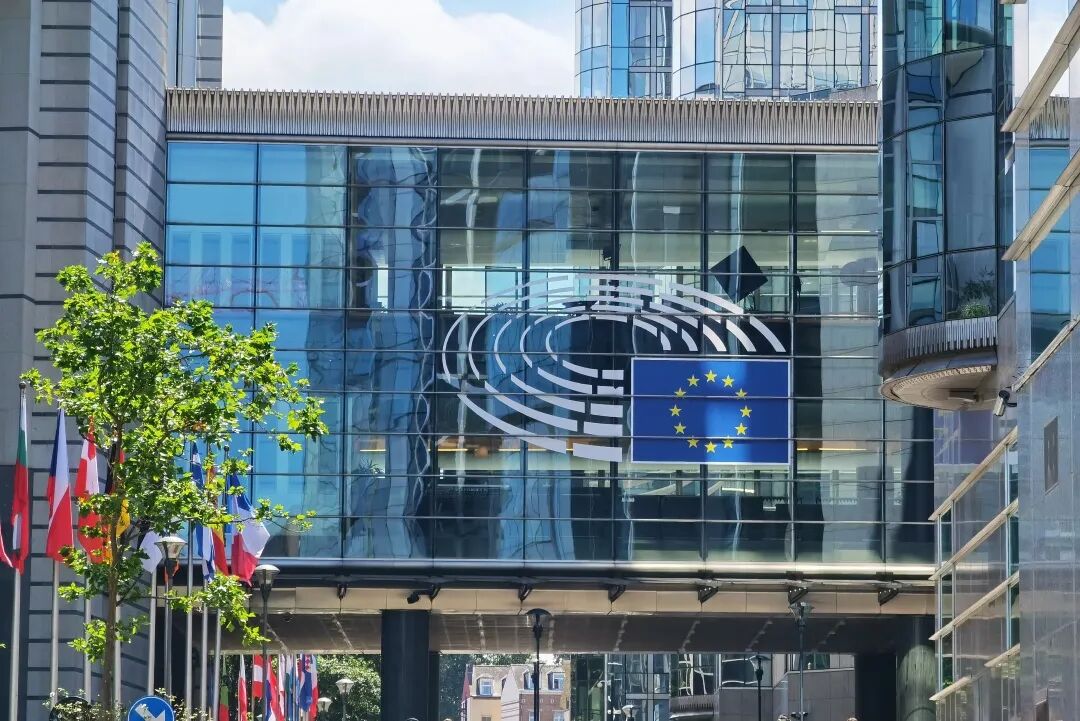 【暑假研学】6-8年级英欧新澳4大路线，阿思丹初中Key Steps国际研学热报中