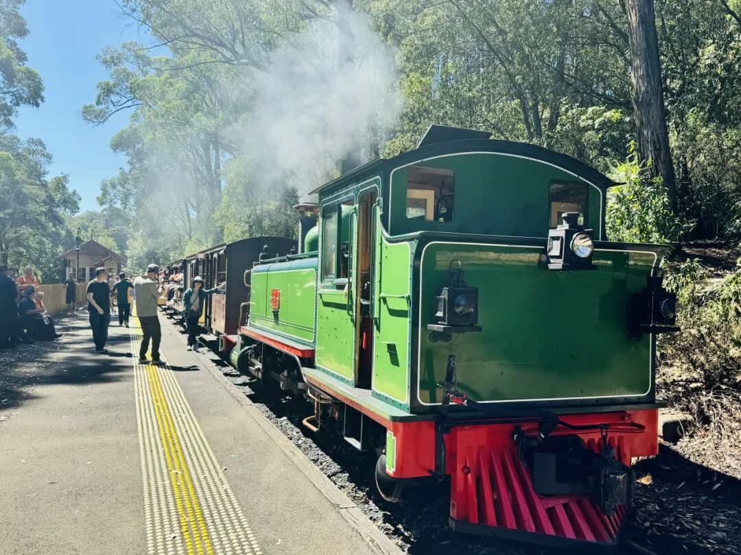 【暑假研学】6-8年级英欧新澳4大路线，阿思丹初中Key Steps国际研学热报中