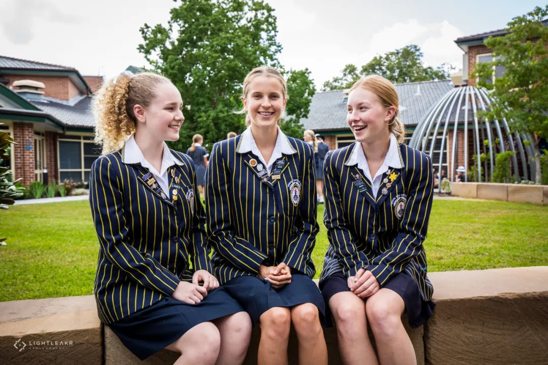 Ravenswood School for Girls——正能量积极教育激发女生发挥潜能!