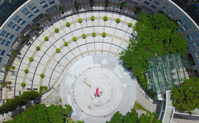 港前五部分院校国际生本科申请通道延期！这些关键日期千万别错过