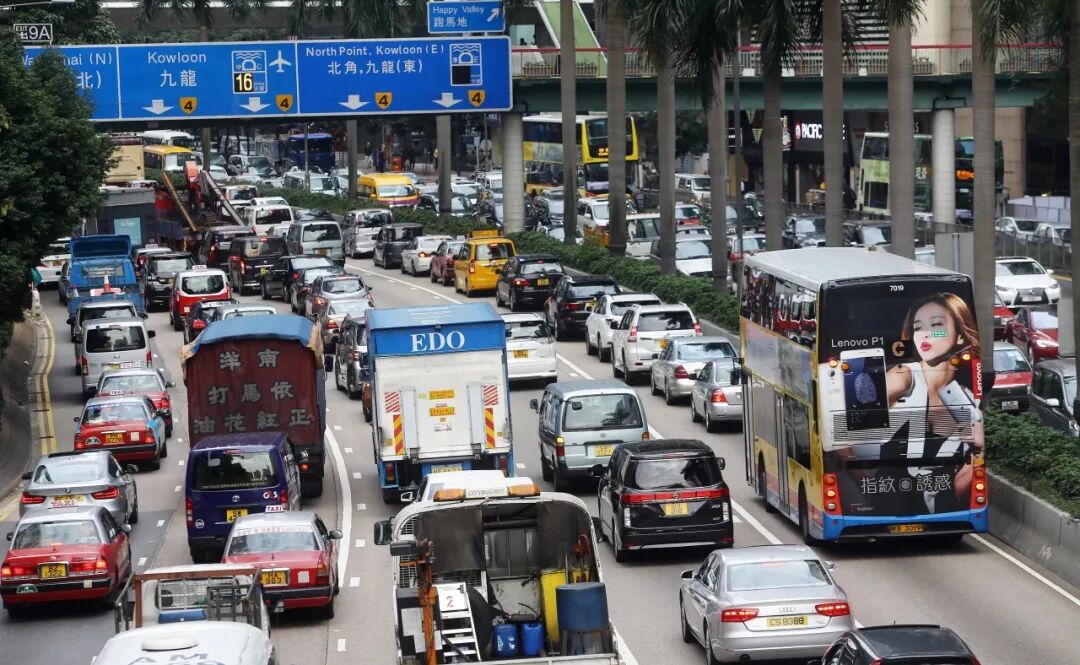 去香港大学读本科一年需要多少钱？我算了一笔账……