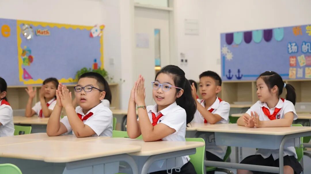 4.11小初开放日报名中｜什么样的教育，才能让孩子走得更稳更远？