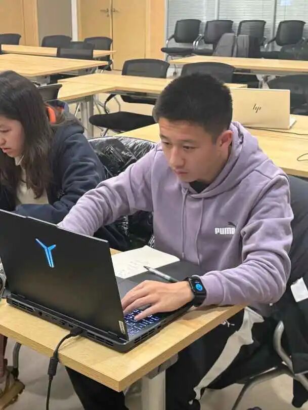 国家级科研院所招募！高中生直通AI核心：打造专属ChatGPT与音乐生成模型