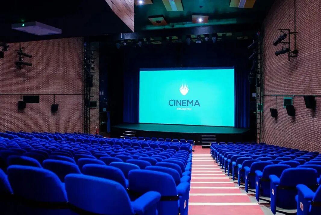 Bryanston School｜IB成绩40分以上超六成，入围英国2025年度最佳混校，马术强校+诺贝尔奖摇篮