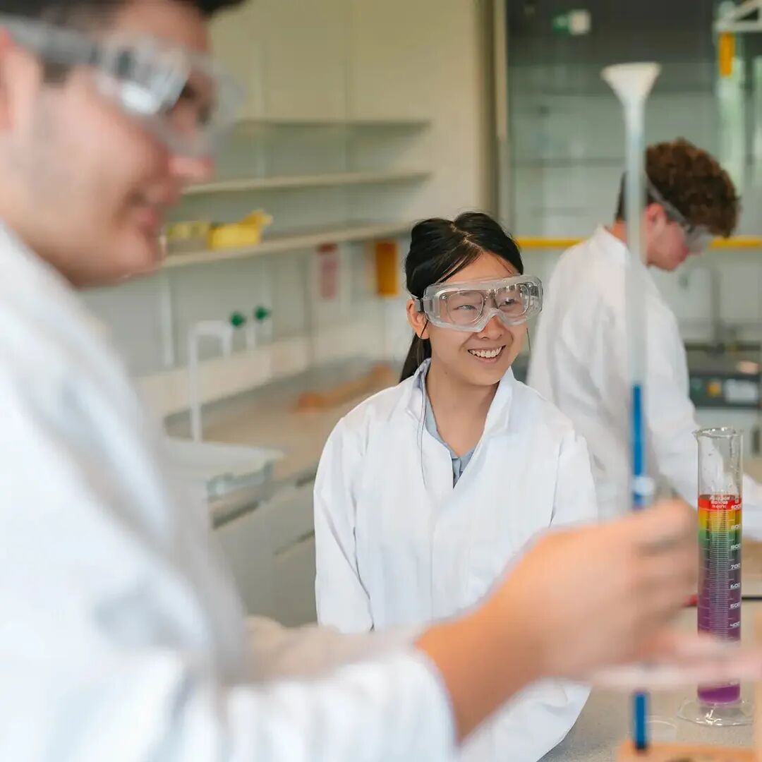 Bryanston School｜IB成绩40分以上超六成，入围英国2025年度最佳混校，马术强校+诺贝尔奖摇篮