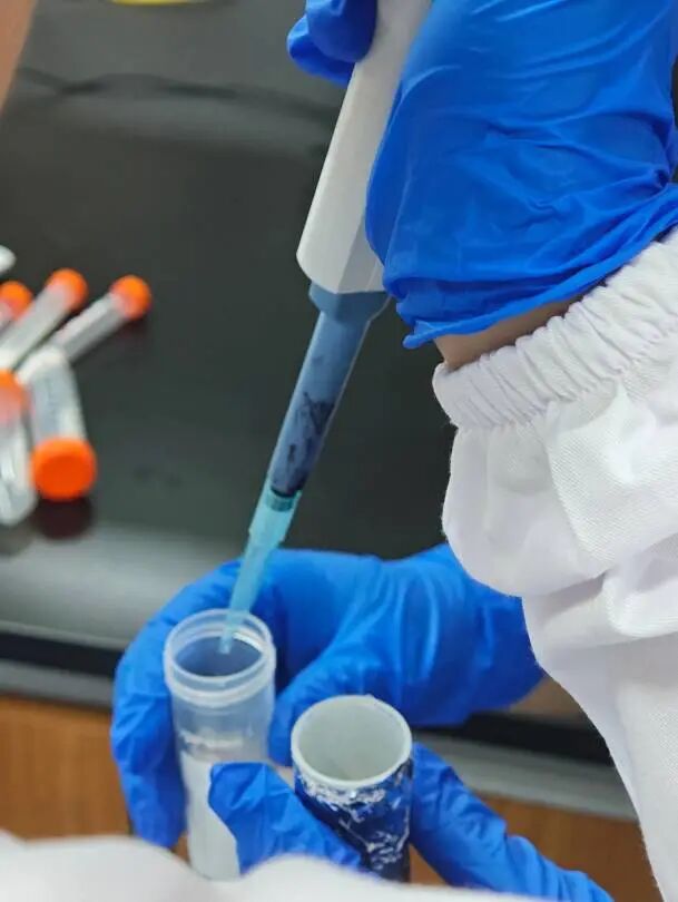 深入北京211高校实验室，亲手操作药物分子设计与合成全流程实验