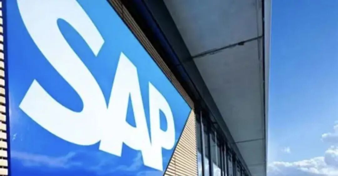 硅谷AI巨头高管给到学生的建议｜培养AI无法复制的人类核心能力