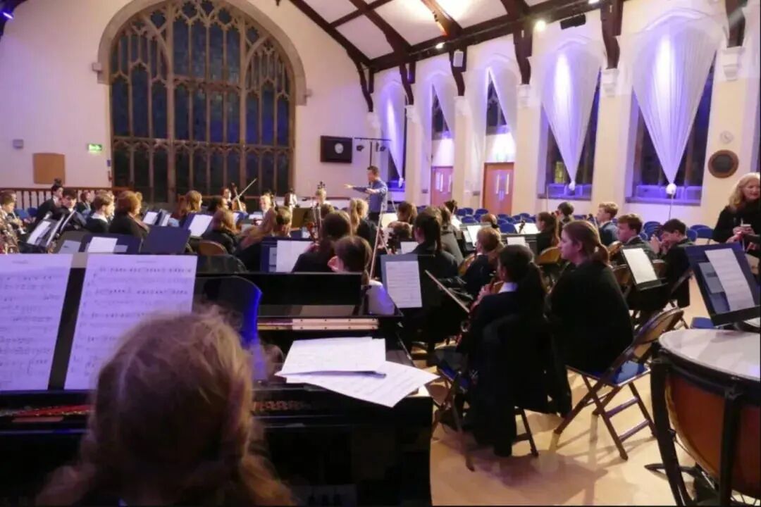Berkhamsted School | 英国钻石型私校+全新的Sixth Form中心，曲棍球，棍网球，Netball强大