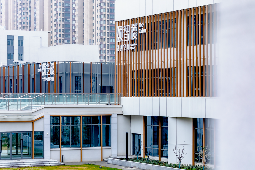 南京国际学校|南京博颂学校,一所从幼儿园到高中的K12民办双语双通道国际化学校! 南京国际学校|南京博颂学校,一所从幼儿园到高中的K12民办双语双通道国际化学校!