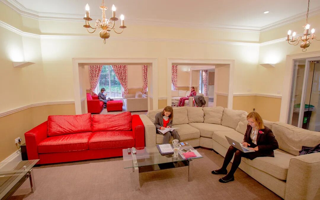 Bromsgrove School|与伊顿同期建校，HMC创始会员学校之一，全球IB学校排名第11名