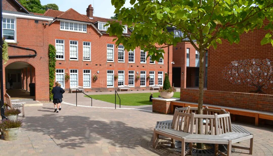 Berkhamsted School | 英国钻石型私校+全新的Sixth Form中心，曲棍球，棍网球，Netball强大
