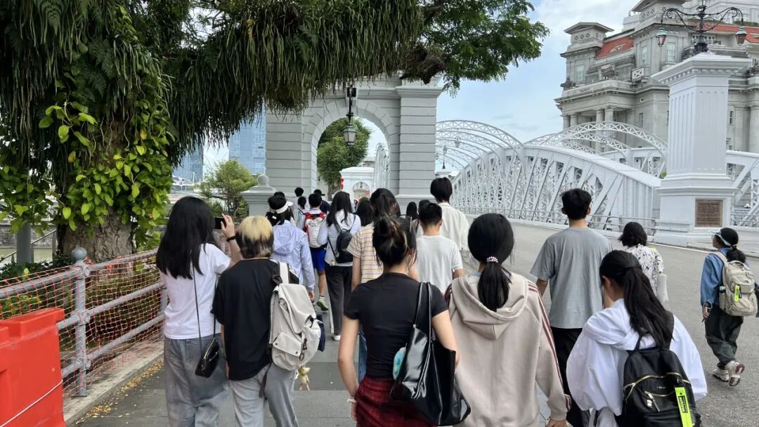 【余位播报】新加坡国立大学官方夏校:经济学、人工智能即将满员,15岁+中学生快冲 【余位播报】新加坡国立大学官方夏校:经济学、人工智能即将满员,15岁+中学生快冲