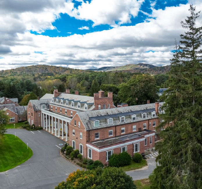 海外中学美国系列 | MA-Miss Hall's School 麻省-米斯豪司女校