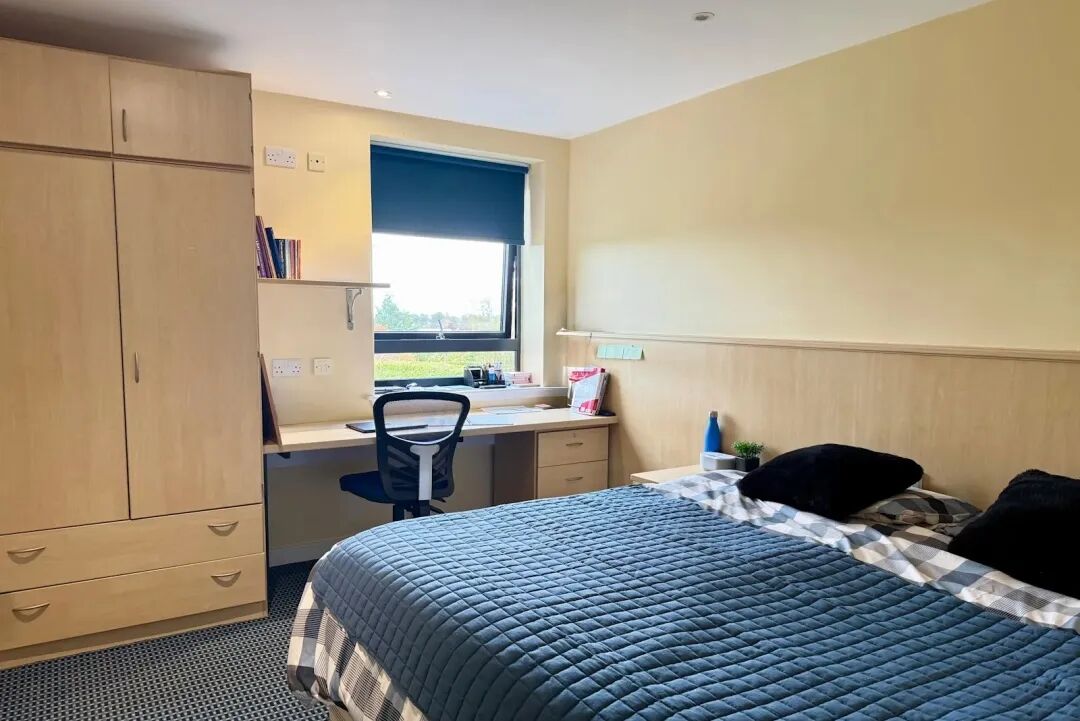 莫奇斯顿城堡学校 Merchiston Castle School