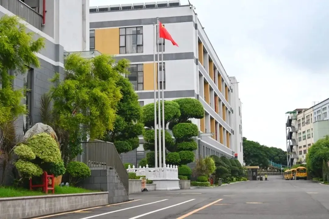 预算15万上下,在深圳能读哪些国际学校?(一) 预算15万上下,在深圳能读哪些国际学校?(一)