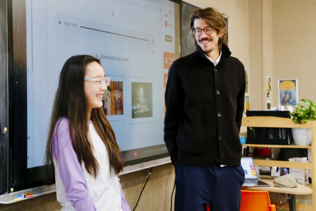 美高人物志丨刘诗淇:学语言最快的方法,是找个愿意听你结巴的人 美高人物志丨刘诗淇:学语言最快的方法,是找个愿意听你结巴的人