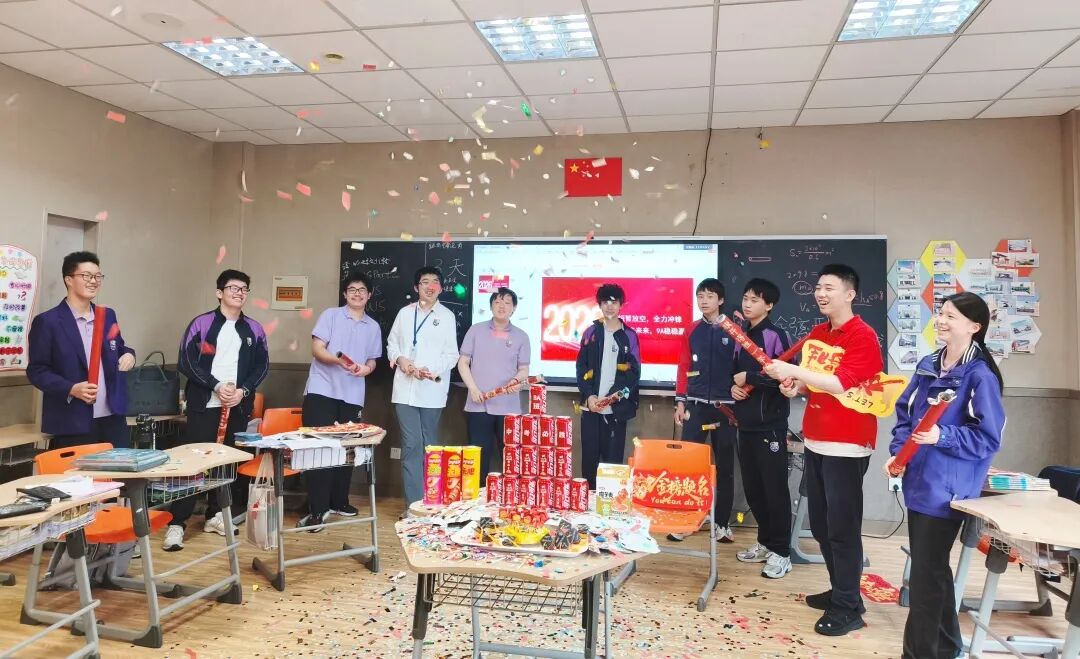 美高学子凭什么敢在中考赛道“插队”？——九年级转轨体制内，“半路出家”却交出了高分答卷