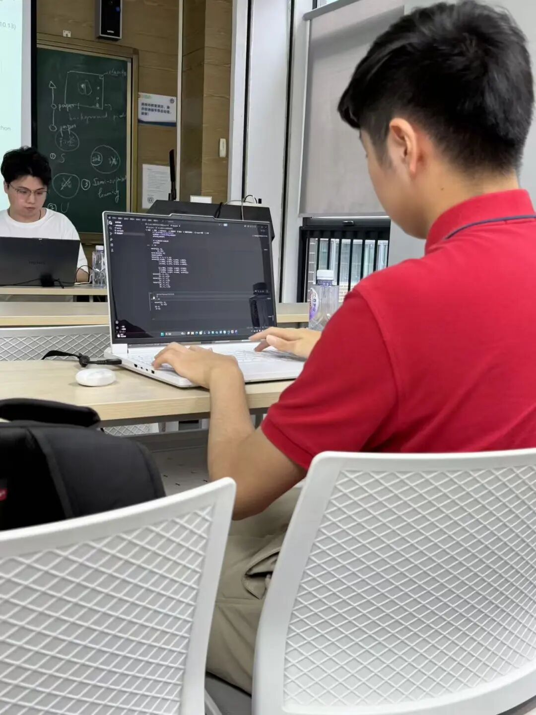 项目回顾|图神经网络科研实践:从理论到项目开发 项目回顾|图神经网络科研实践:从理论到项目开发