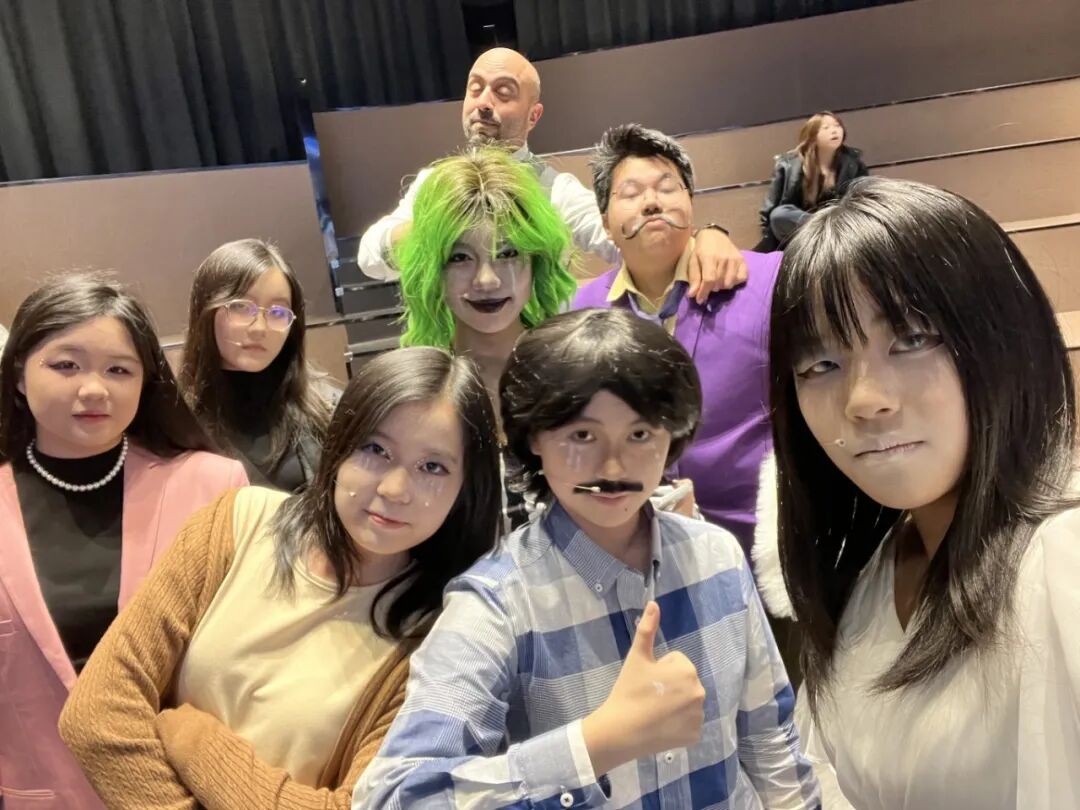 Adcote毕业生｜四年阿德，她从“边缘角色”到导演了自己的人生