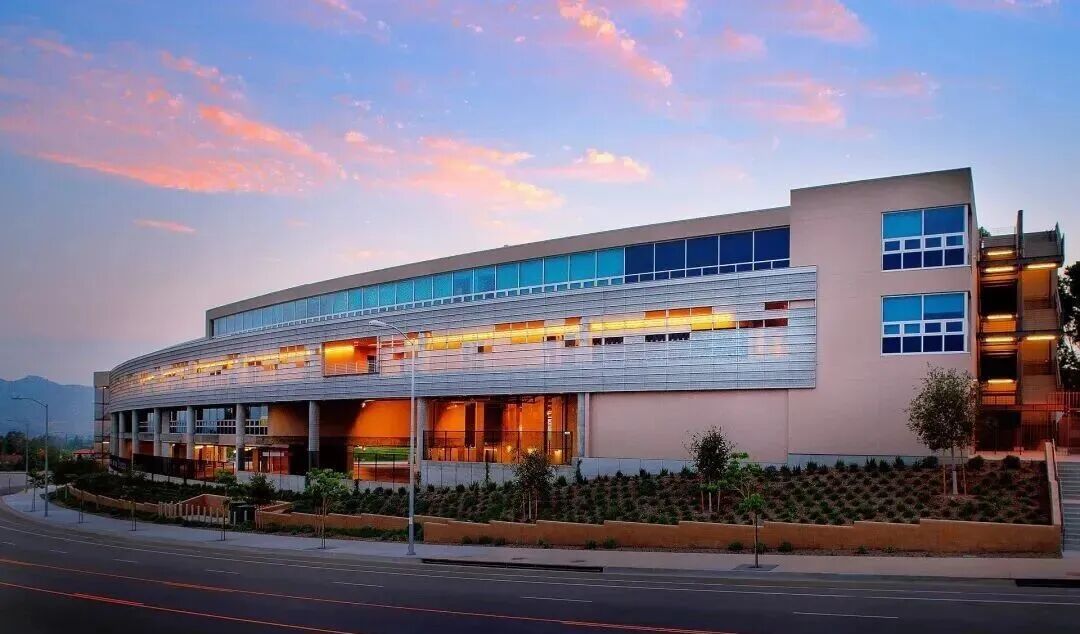 CA-Sierra Canyon School 加州-塞拉峡谷学校介绍