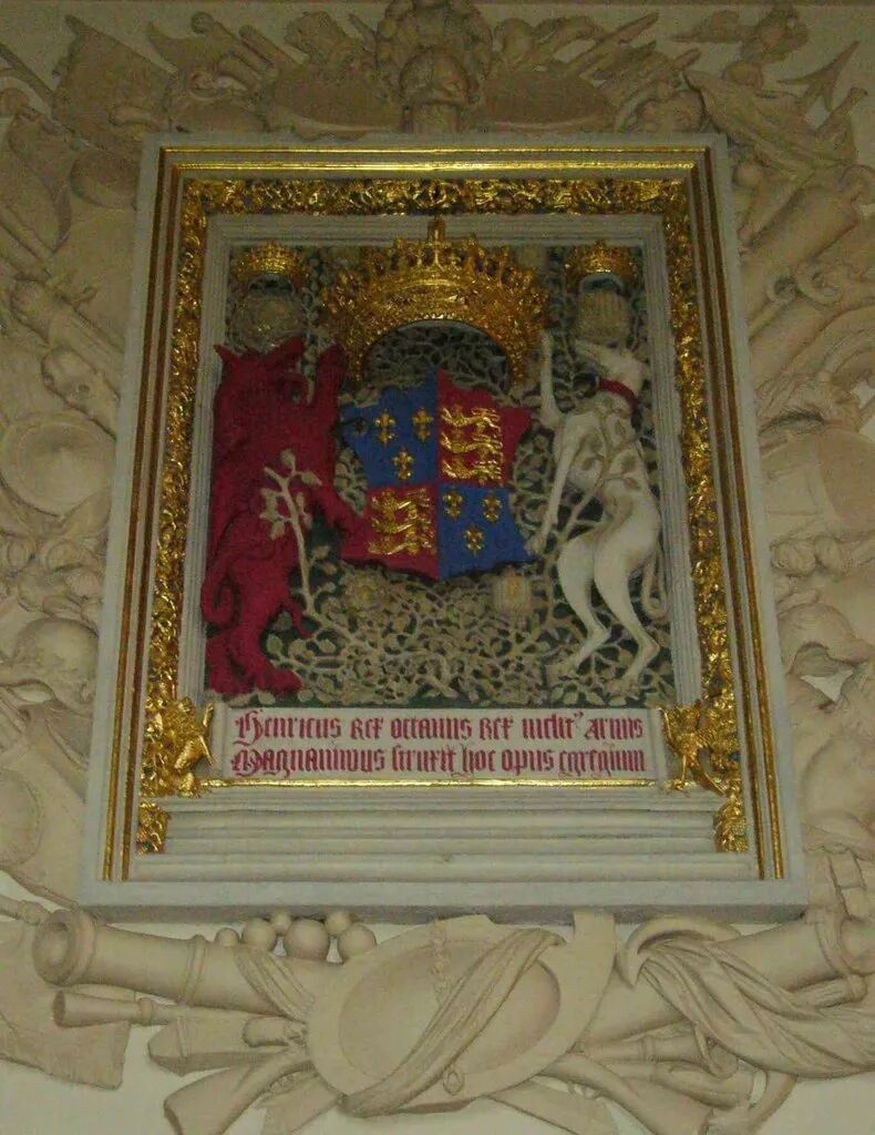 英国一所寄宿私校地下,竟藏着500年前亨利八世时代的秘密? 英国一所寄宿私校地下,竟藏着500年前亨利八世时代的秘密?