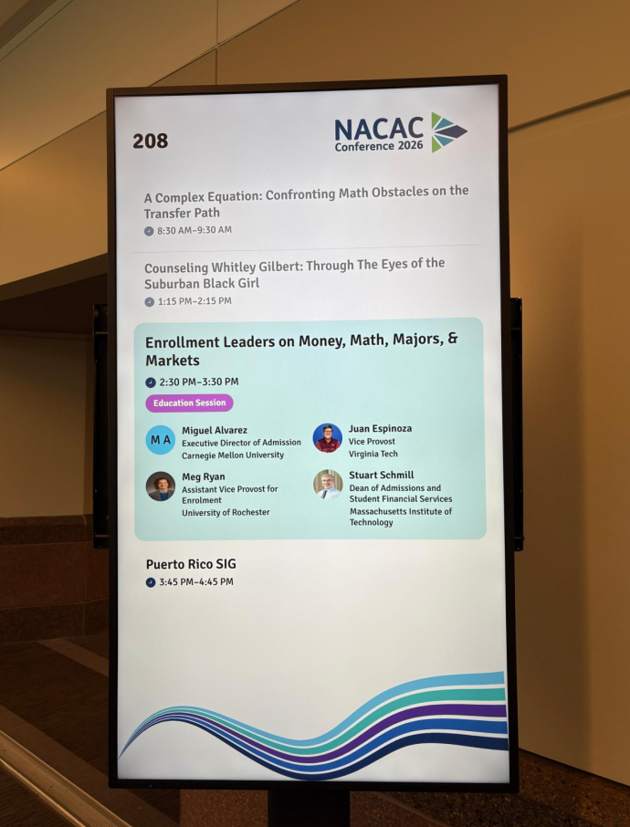 NACAC 2026给家长一个很明确的信号:企业招人,早已不看专业对口 NACAC 2026给家长一个很明确的信号:企业招人,早已不看专业对口